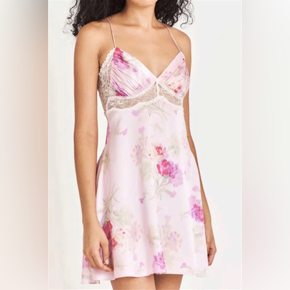 RARE 🎀 LSF Etrune Dress